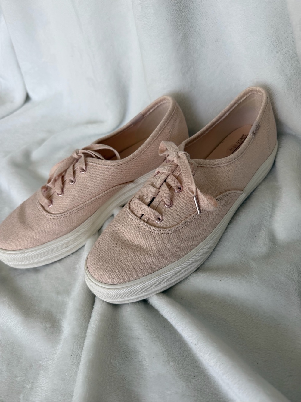Keds Canvas Low-Top Sneakers in Dusty Pink - Picture 2 of 5
